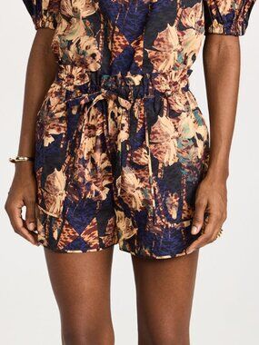 Ulla Johnson Edlyn Shorts in Lupine Size Small